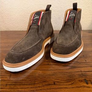 Christian Louboutin Cityscape Suede Chelsea Sneakers